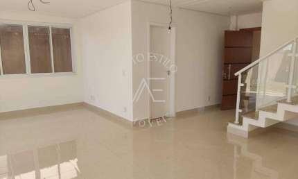Sobrado para venda em Condomínio Reserva Domaine Eco Residence de 174.00m² com 3 Quartos, 3 Suites e 4 Garagens