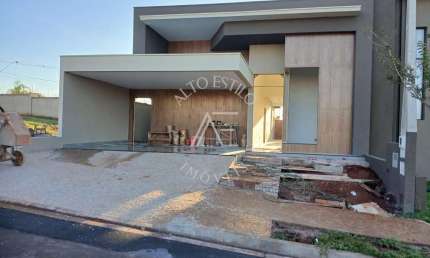 Casa de Condomínio para venda em Quinta Da Mata de 186.00m² com 3 Quartos, 3 Suites e 4 Garagens