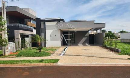 Casa de Condomínio para venda em Portal Da Mata de 156.00m² com 3 Quartos, 3 Suites e 4 Garagens