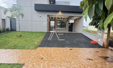 Casa de Condomínio para venda em Real Sul de 163.00m² com 3 Quartos, 3 Suites e 4 Garagens