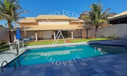 Casa para venda em Cravinhos de 385.00m² com 3 Quartos, 3 Suites e 4 Garagens