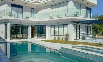 Sobrado com 3 Suítes à venda, 550 m² por R$ 3.700.000 - Nova Gardênia - Atibaia/SP