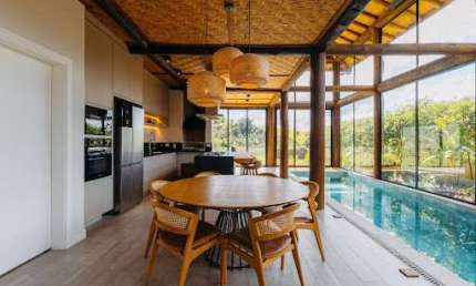 Sobrado com 3 dormitórios à venda, 300 m² por R$ 2.450.000,00 - Jardim dos Pinheiros - Atibaia/SP