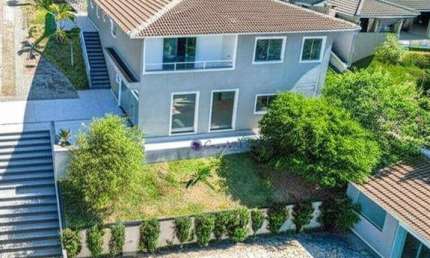 Sobrado com 4 dormitórios à venda, 350 m² por R$ 1.100.000,00 - Jardim São Maria - Bom Jesus dos Perdões/SP