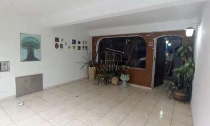 Casa com 4 quartos à venda na Rua Belvedere, Jardim São Caetano, São Caetano do Sul