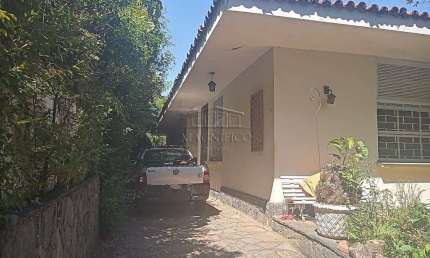 Casa com 3 quartos para alugar na Rua dos Macunis, Vila Madalena, São Paulo