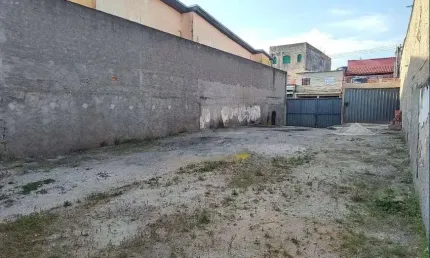 Terreno à venda na Rua Pederneiras, Vila Palmares, Santo André