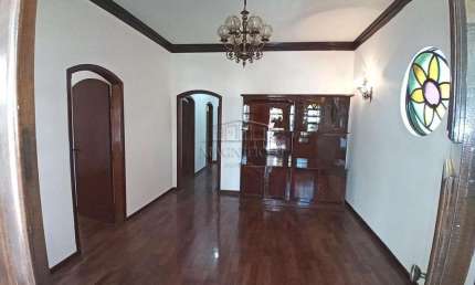 Casa com 3 quartos para alugar na Rua Rafael Correa Sampaio, Santa Paula, São Caetano do Sul