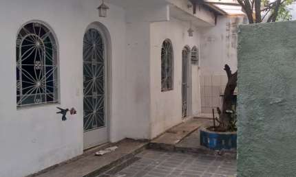 Casa com 4 quartos à venda na Rua Itajubá, 1, Parque Santa Teresa, Carapicuíba