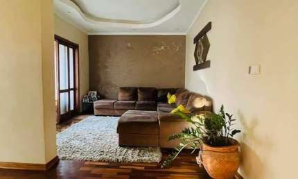 Casa com 4 quartos à venda na Vila Industrial, Bauru 