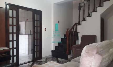 Casa para Venda em Mogi das Cruzes, Vila Industrial, 3 dormitórios, 1 suíte, 4 banheiros, 1 vaga