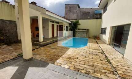 Casa para Venda em Mogi das Cruzes, Jardim Santa Carolina, 4 dormitórios, 2 suítes, 6 banheiros, 5 vagas