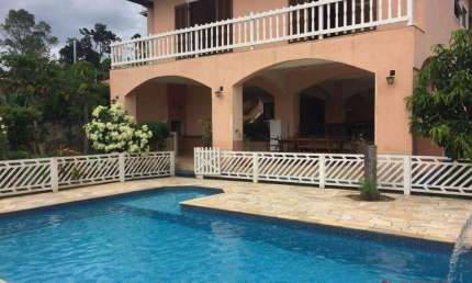Casa com 3 dormitórios à venda de 538 m² no Vale das Flores em Atibaia/SP - CA2244