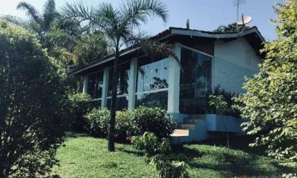 Chácara com 4 dormitórios à venda de 2500 m² na Estância Santa Maria do Portão em Atibaia/SP - CH0029