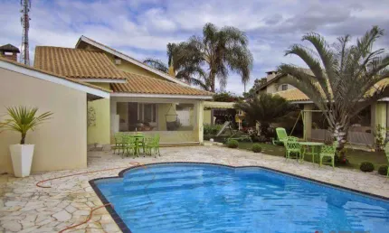 Casa com 6 dormitórios à venda de 380 m² no Morumbi em Atibaia/SP - CA1271