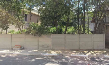 Terreno plano à venda de 320 m² no Jardim Maristela em Atibaia/SP - TE1494