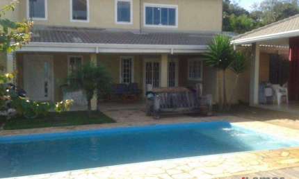 Casa com 3 dormitórios à venda de 300 m² no bairro Vitória Régia em Atibaia/SP - CA1371