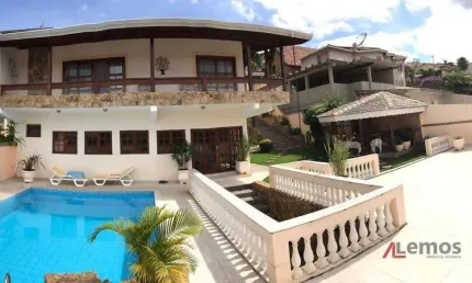 Casa com 3 quartos, 590 m², à venda no bairro Cidade Satélite em Atibaia/SP - CA3179