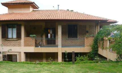 Casa com 4 dormitórios à venda de 298 m² em condomínio em Piracaia/SP - CA3612
