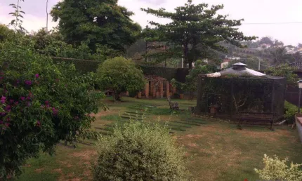 Casa com 3 dormitórios à venda de 658 m² no Jardim Estância Brasil em Atibaia/SP - CA3213
