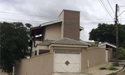 Casa com 5 quartos, 550 m², à venda no Jardim do Lago em Atibaia/SP - CA3937