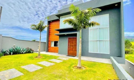 Casa com 3 dormitórios, sendo 1 suíte  à venda, no bairro Jardim Centenário em Atibaia/SP - CA4364