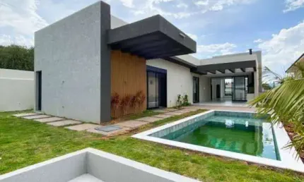 Casa com 3 suítes à venda no Condomínio Figueira Garden em Atibaia/SP - CA4565