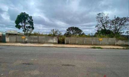Terreno à venda, 480 m² no Jardim dos Pinheiros em Atibaia/SP - TE2040