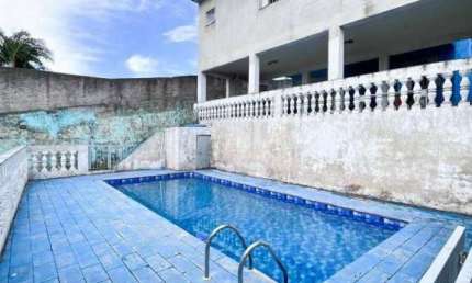 Casa com 3 dormitórios à venda, no Jardim Shangri-Lá em Atibaia/SP - CA4766