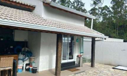Casa com 2 dormitórios à venda, no bairro do Portão em Atibaia/SP - CA4874
