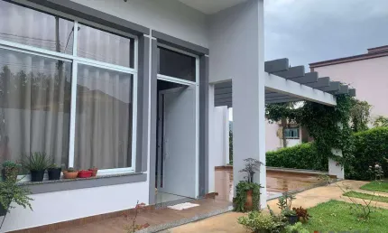 Casa com 3 dormitórios à venda, no Jardim Estância Brasil - Atibaia/SP - CA5059