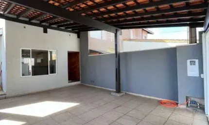 Casa com 2 dormitórios à venda, no Jardim das Palmeiras em Atibaia/SP - CA5190