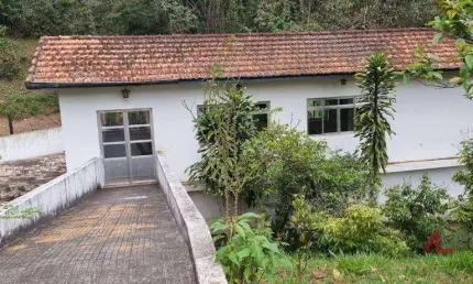 Sítio com 2 dormitórios à venda, no Portão em Atibaia/SP - SI0048