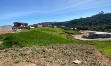 Terreno à venda, 360m² no Alto da Floresta em Bom Jesus dos Perdões/SP - TE2418