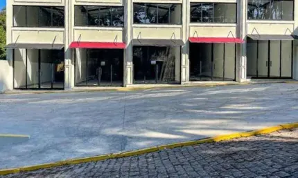 Sala comercial à venda na Rua Bartolomeu Peranovich, 65, Centro, Atibaia