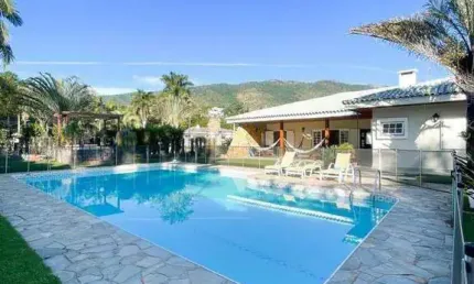 Casa com 7 dormitórios à venda, no Condomínio Flamboyant em Atibaia/SP - CA4959