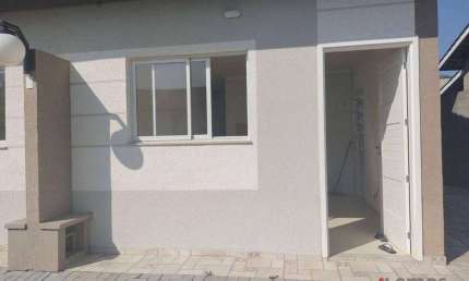 Casa com 2 dormitórios à venda, no Jardim Colonial em Atibaia/SP - CA5807