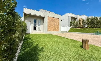 Casa com 3 dormitórios à venda, no Jardim Estância Brasil - Atibaia/SP - CA5854