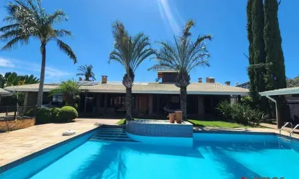 Casa com 4 dormitórios à venda, no Jardim Itaperi - Atibaia/SP