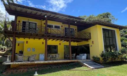 Casa com 4 quartos para alugar no Abrantes, Camaçari  por R$ 20.000