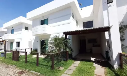 Casa com 4 quartos para alugar no Buraquinho, Lauro de Freitas , 170 m2 por R$ 8.500