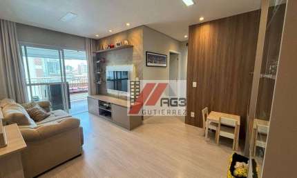 Apartamento mobiliado com 3 dormitórios, varanda gourmet, depósito privativo e 2 vagas na Vila Romana ao lado da Estação Lapa