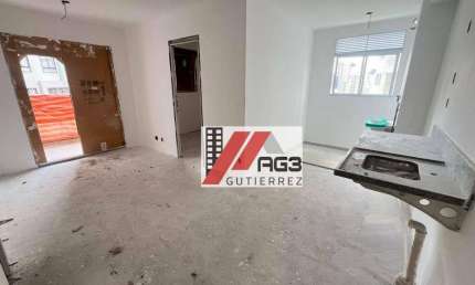 Apartamento novo de 2 dormitórios, varanda e lazer de clube nas Perdizes
