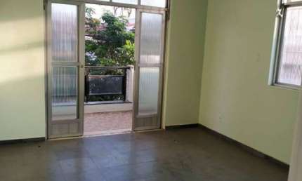 Flamboyant: Apartamento com 03 quartos, sendo 01 suíte
