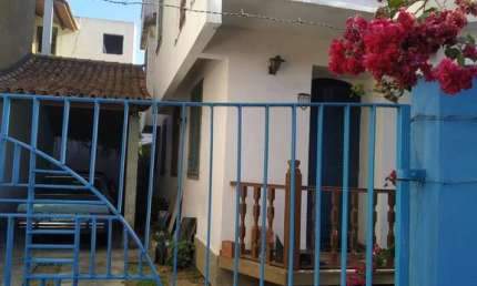 Casa com 3 quartos para alugar no Centro, Campos dos Goytacazes 