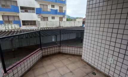 Apartamento de 2 dormitórios próximo da praia do Perequê açu