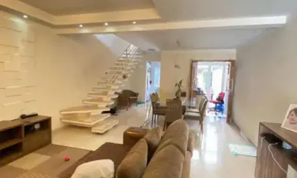 Sobrado com 3 dormitórios à venda, 125 m² por R$ 830.000,00 - Vila Lopes - Indaiatuba/SP