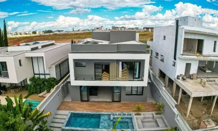 Casa com 3 dormitórios à venda, 311 m² por R$ 3.600.000,00 - Jardim Vila Paradiso - Indaiatuba/SP