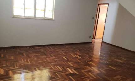 Cobertura com 4 dormitórios à venda, 210 m² por R$ 609.000,00 - São Mateus - Juiz de Fora/MG