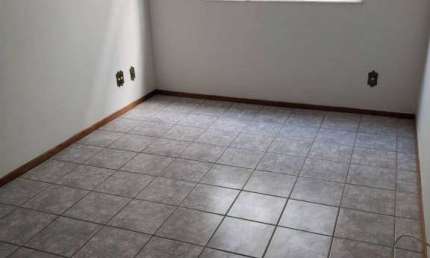 Apartamento com 2 dormitórios à venda, 70 m² por R$ 269.000 - Passos - Juiz de Fora/MG